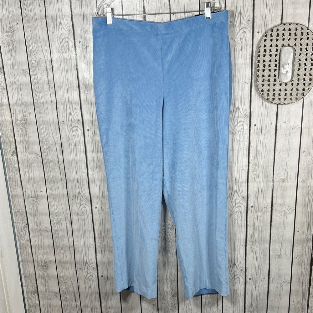 Alfred Dunner blue corduroy pull on pants size 18P